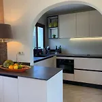 Mariposa *